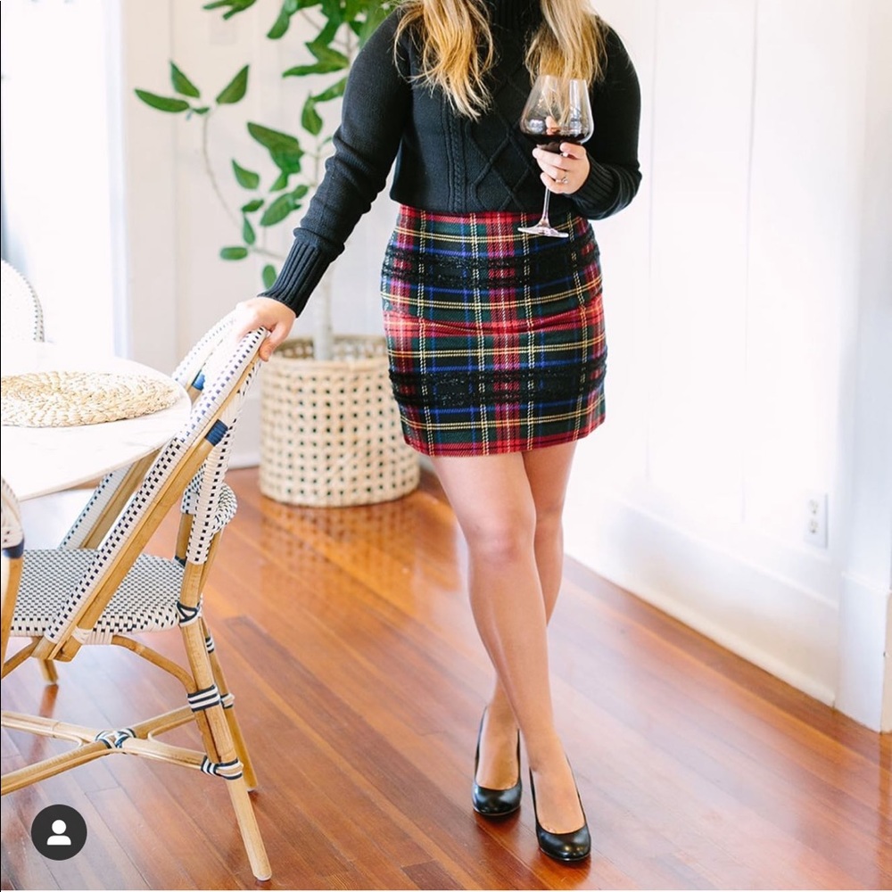 Lands End Black Closed Toe Block Heels